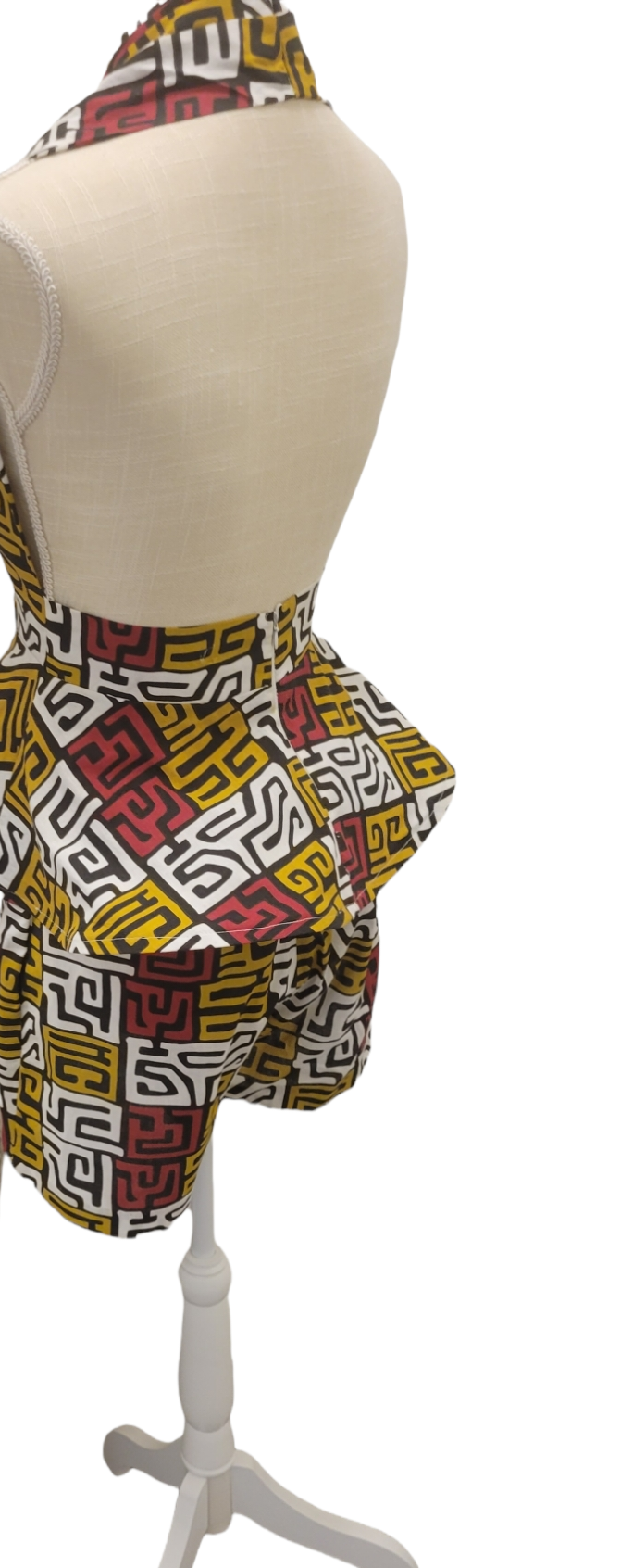 PEPLUM HALTER TOP SHORT SET